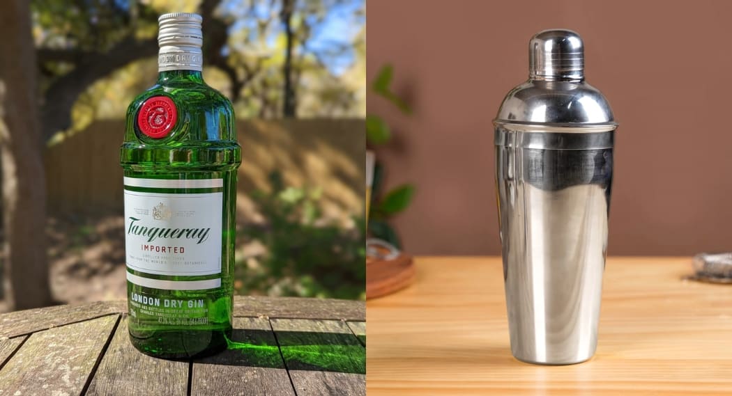 Tanqueray - bar cocktail shaker